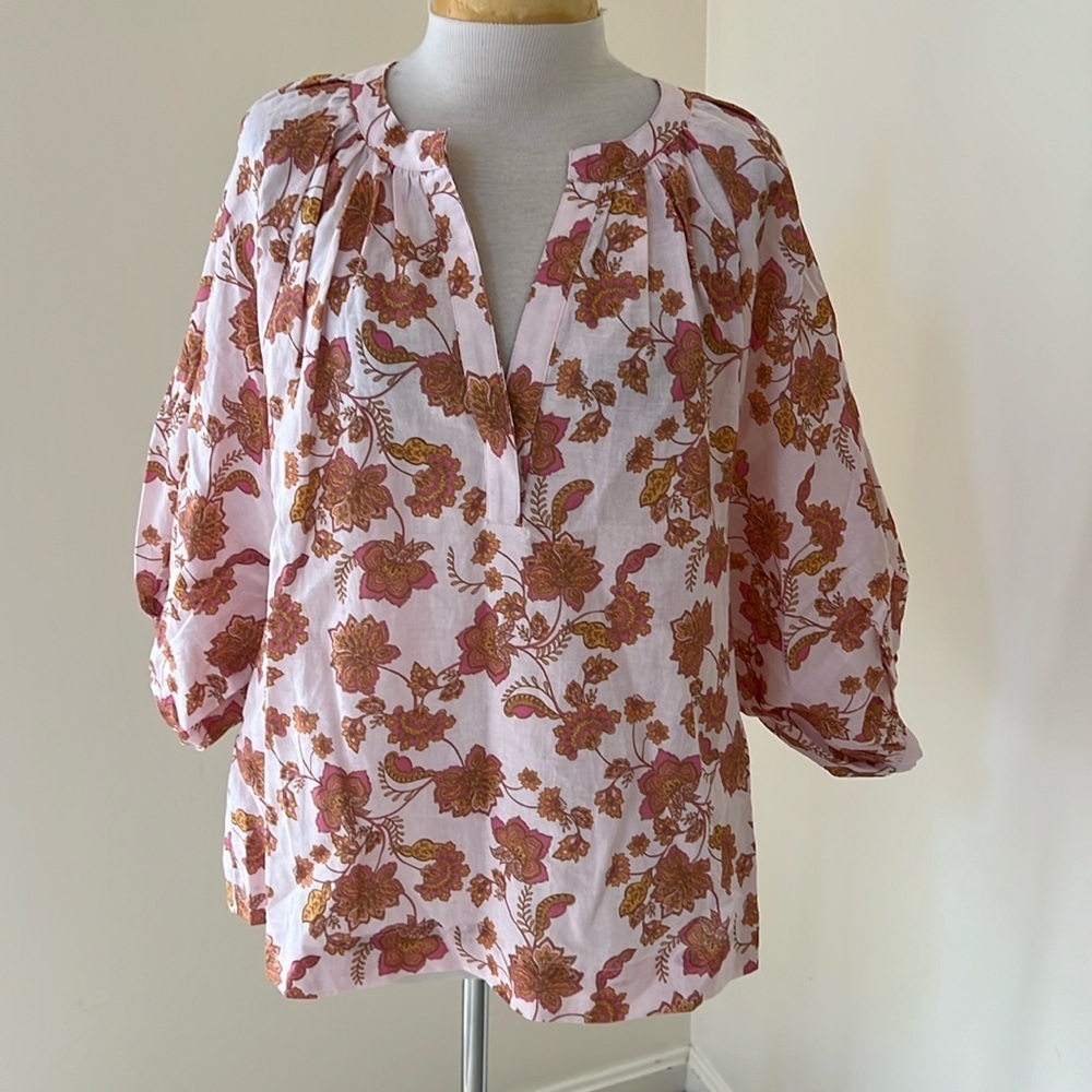 Zoe Kratzmann SZ 3, floral linen v neck blouse.